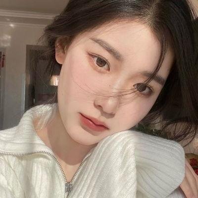 十三个女人海报